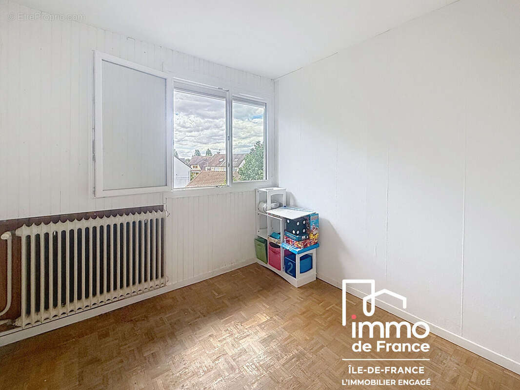 Maison Pontault Combault 6 pièce(s) 92.25 m2 - photo 10