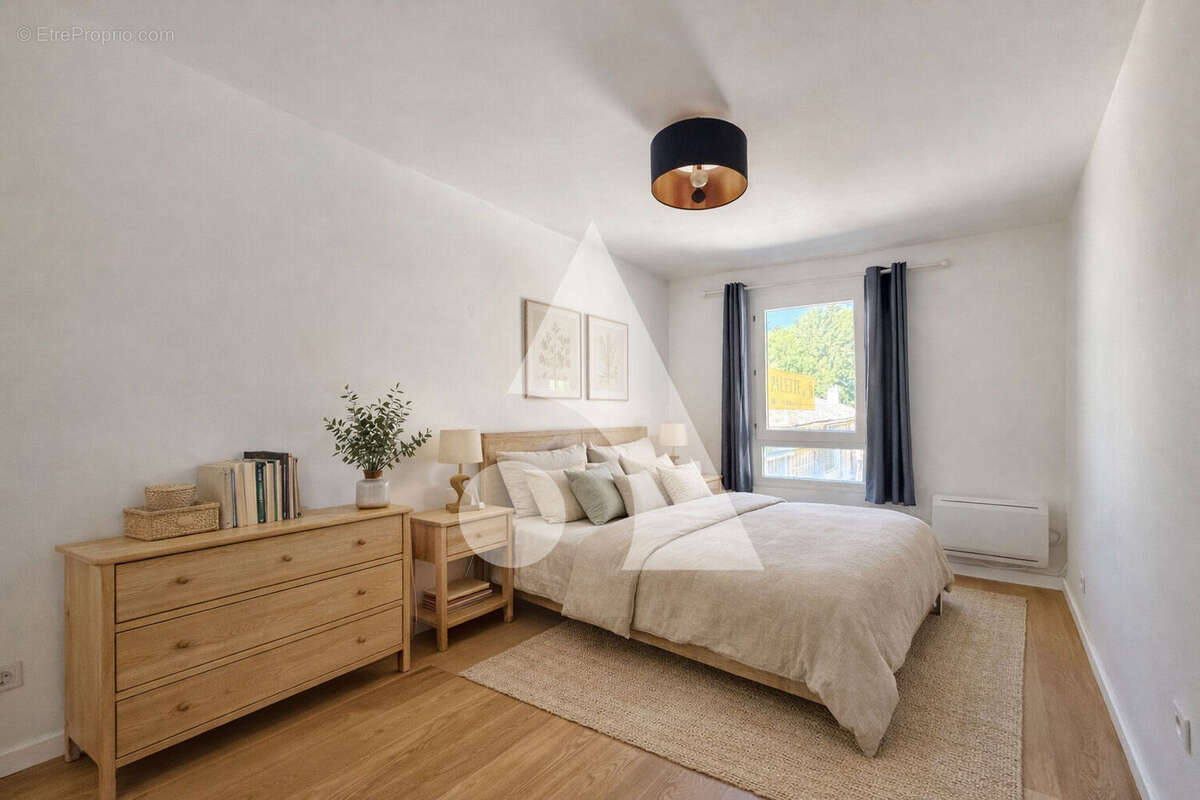 Maison à LE THOLONET