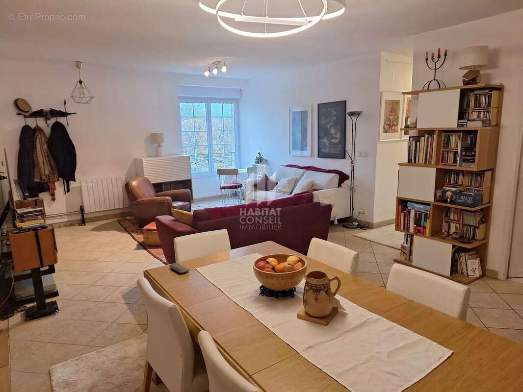 Appartement à VARCES-ALLIERES-ET-RISSET