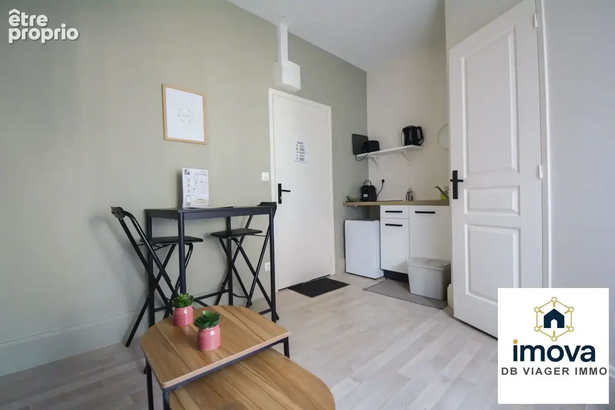 Appartement 258 m² à Vichy  - photo 8