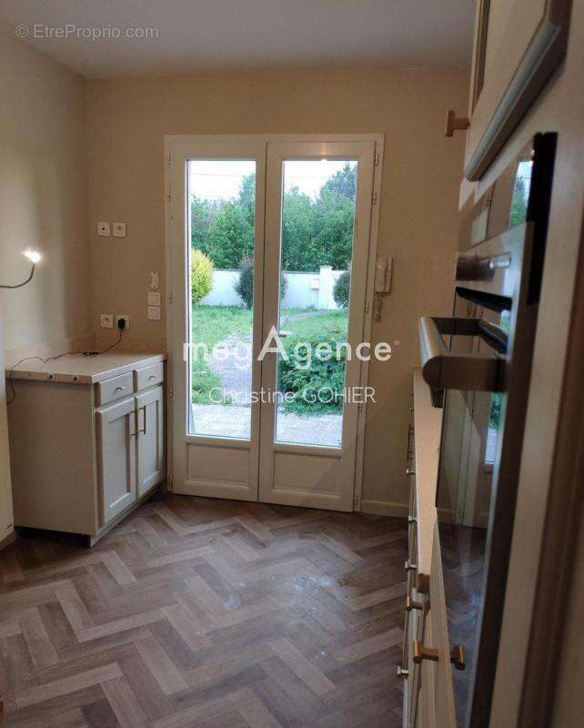 Maison à COLOMBIERS