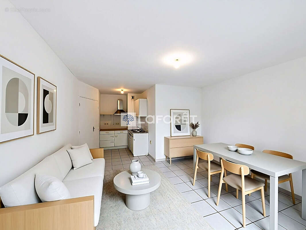Nimes gare - appartement p2 - balcon - parking - photo 2