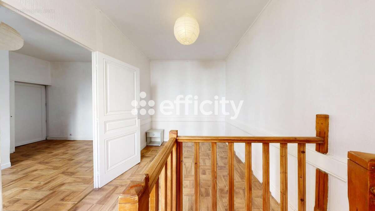 Appartement à LYON-4E