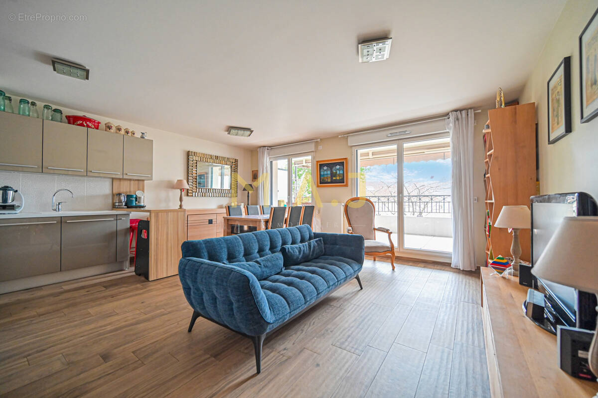 Appartement à LE PERREUX-SUR-MARNE