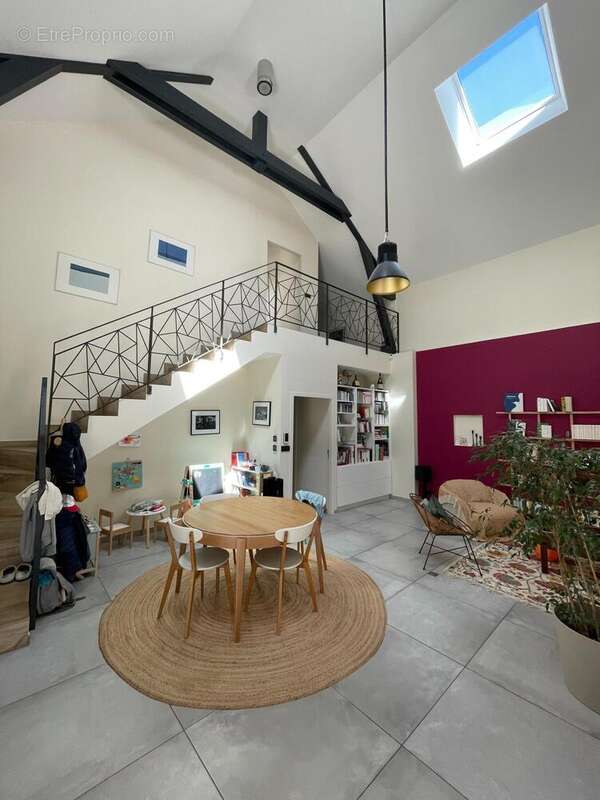 Photo 4 - Maison à CHALLES-LES-EAUX