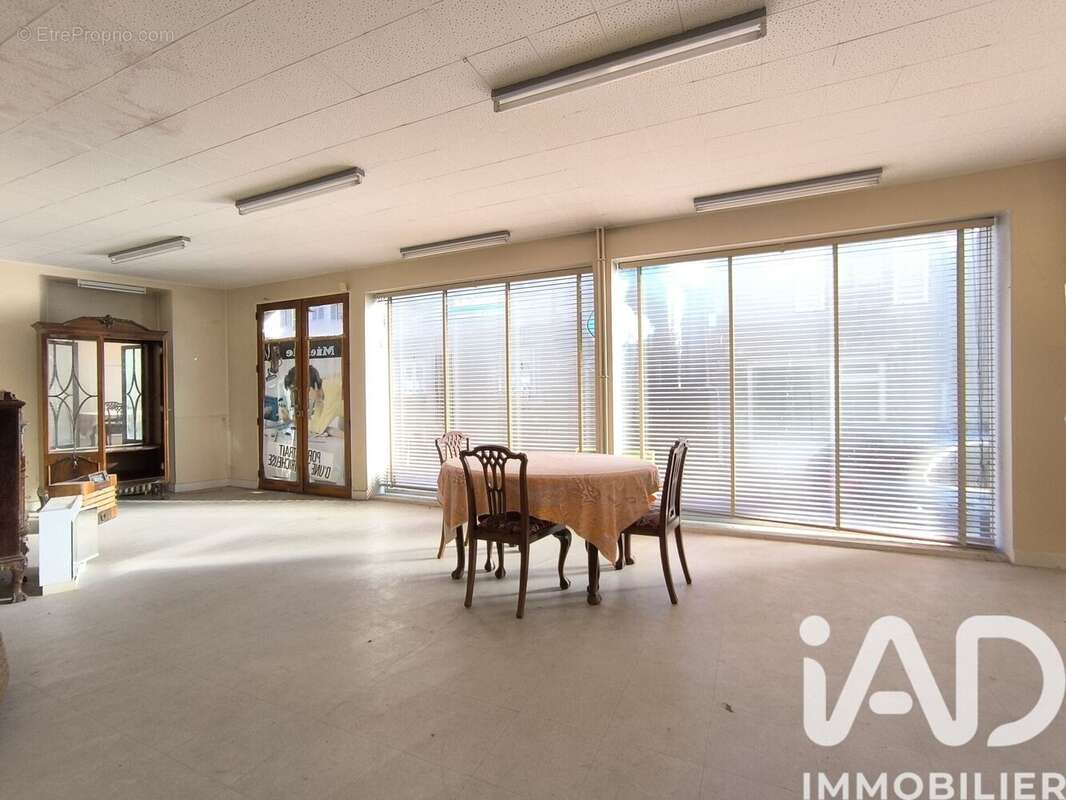 Maison 265 m² à Felletin  - photo 4