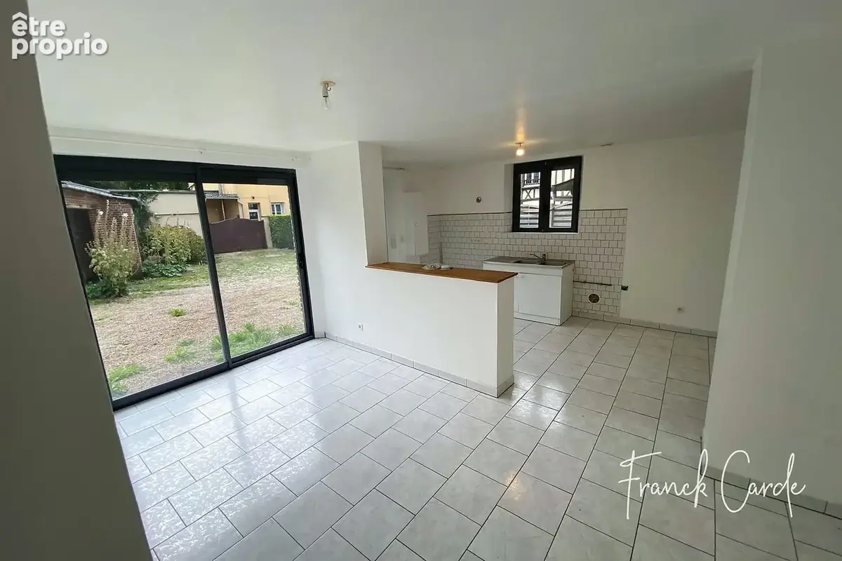 Appartement 198 m² à vendre à Longueville-Sur-Scie (76590) - photo 2