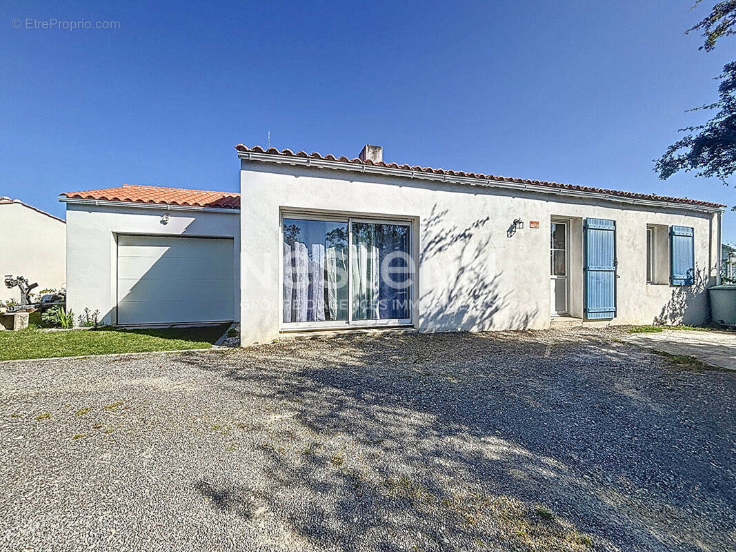 Maison à SAINT-GERVAIS