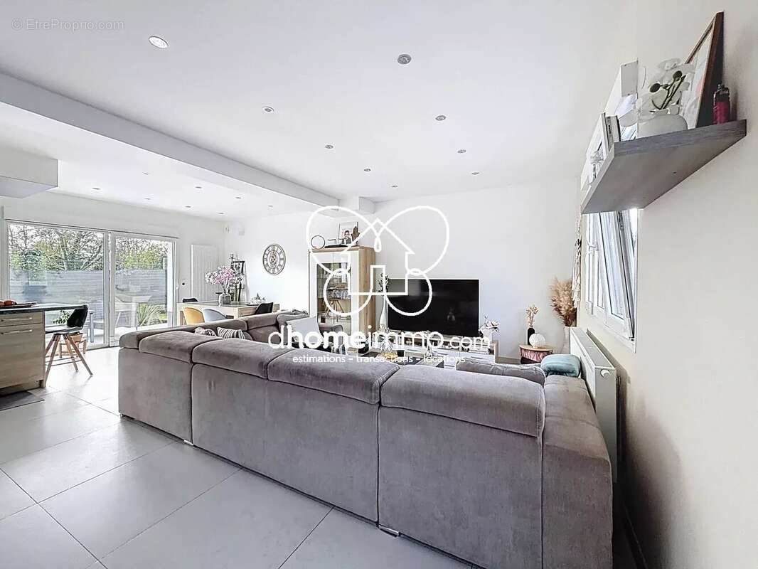 Maison à ROOST-WARENDIN