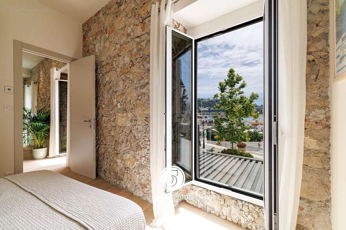 Appartement à VILLEFRANCHE-SUR-MER