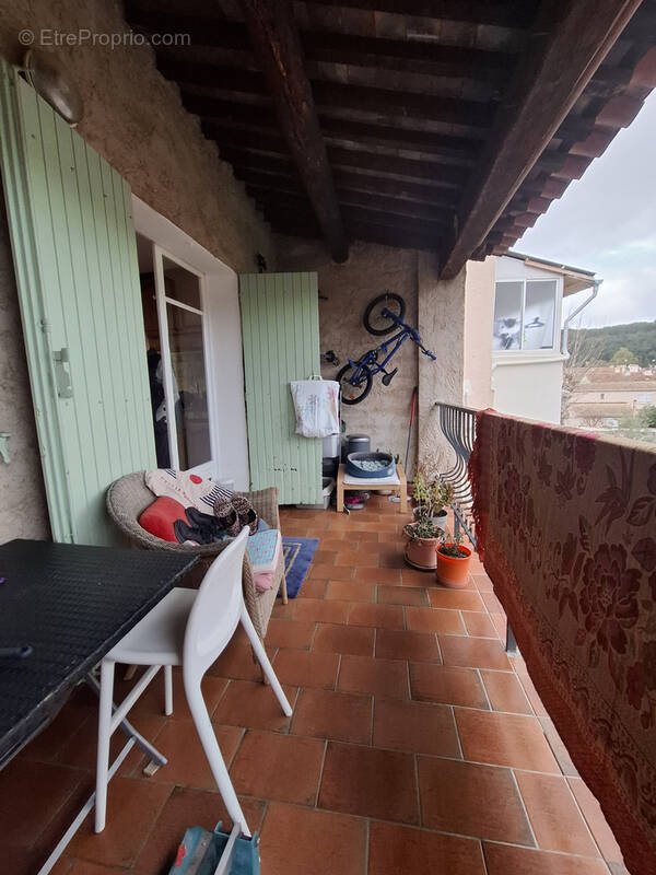 Appartement à SAINT-CYR-SUR-MER