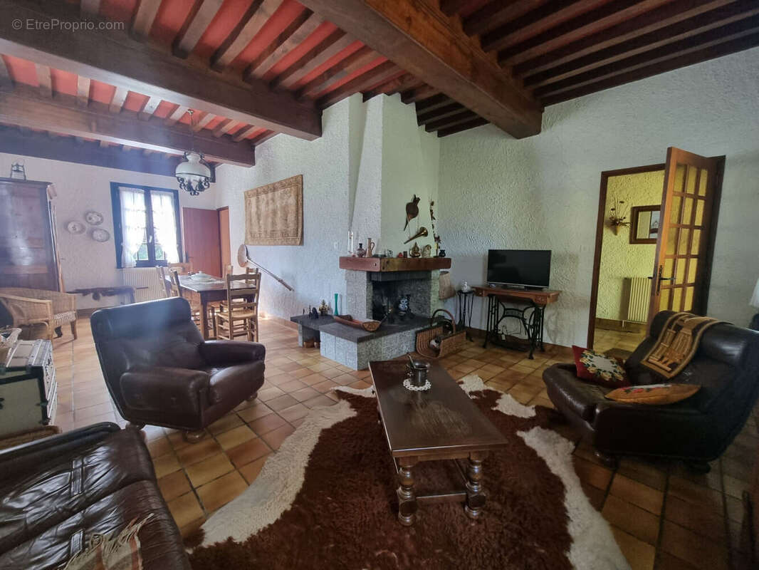 Photo 6 - Maison à GUEUGNON