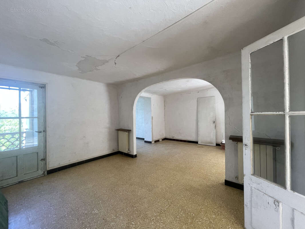 Maison à AUBAGNE