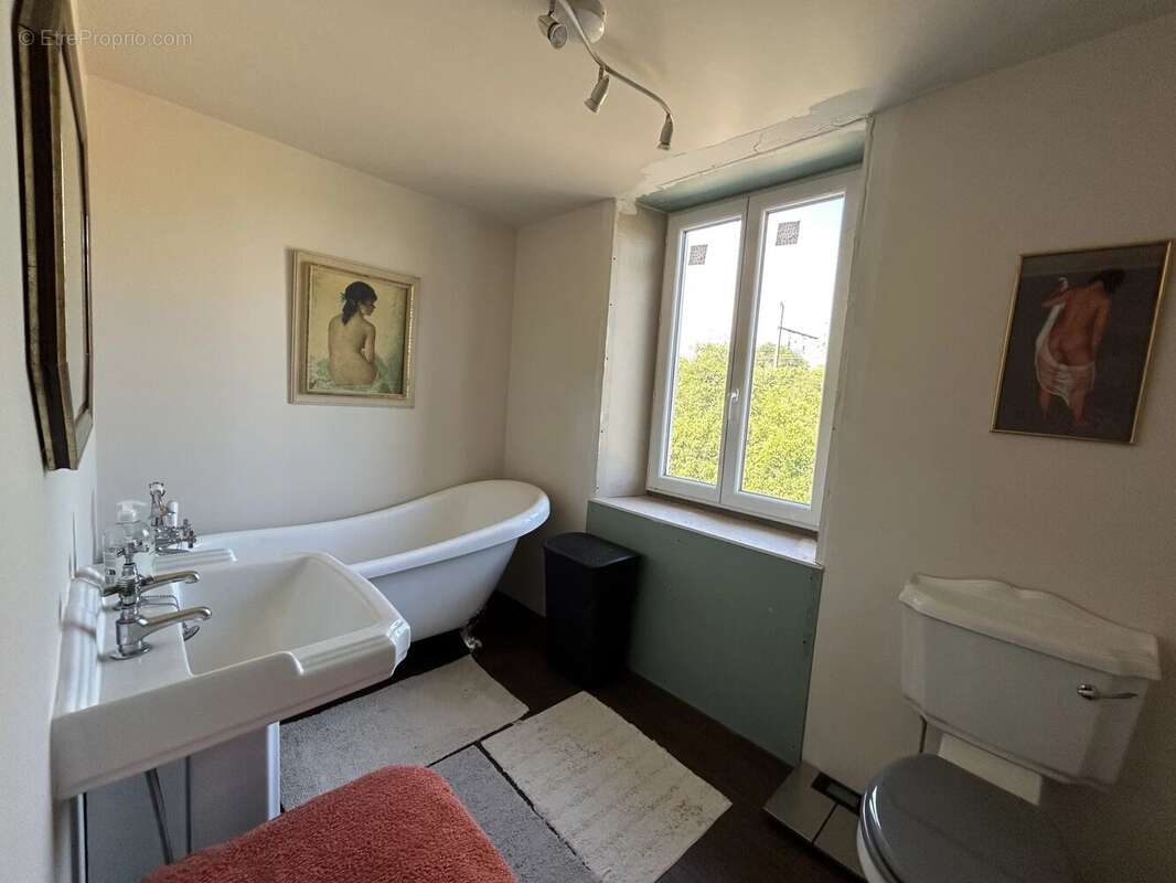 Maison à SAUZE-VAUSSAIS