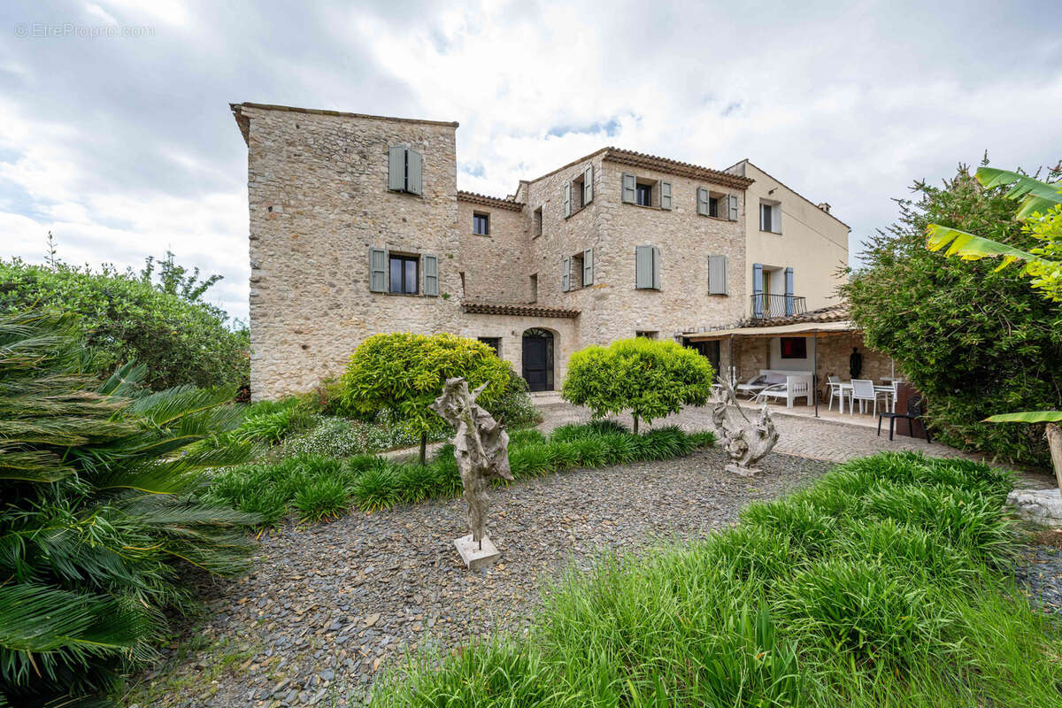 Maison à LA COLLE-SUR-LOUP