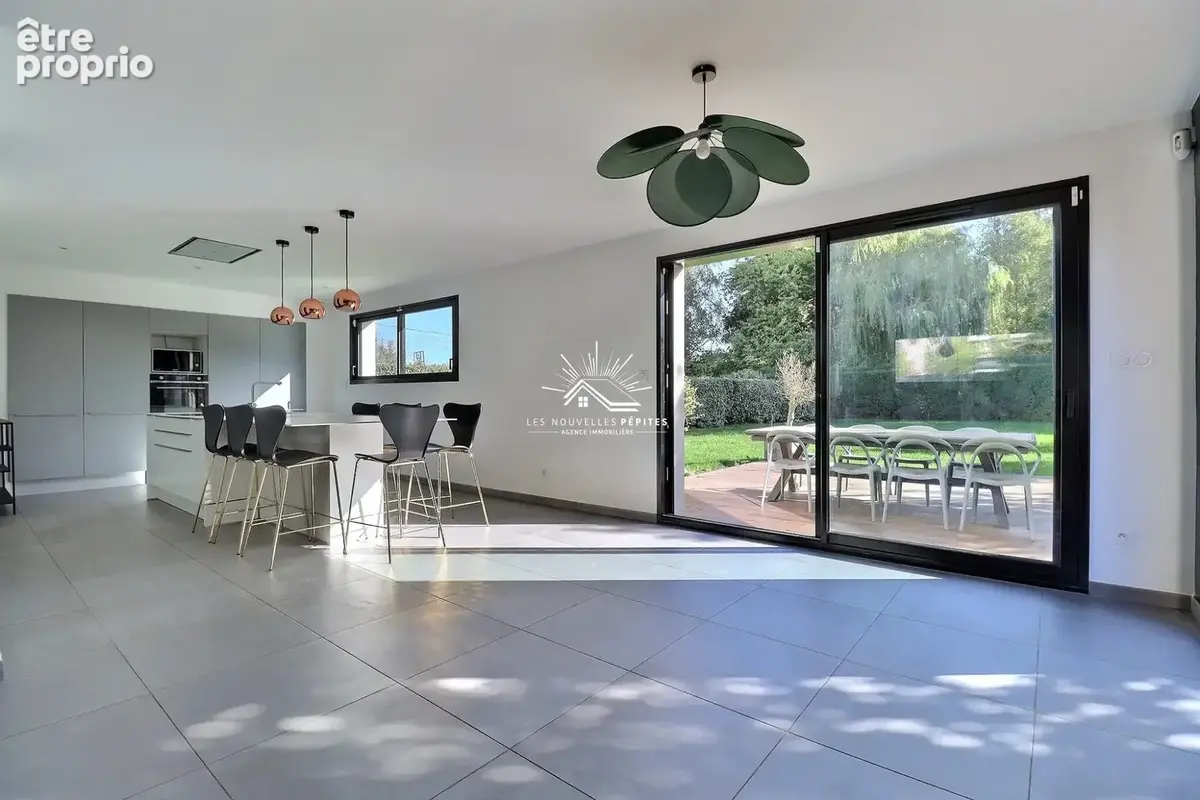 Maison 7 pièces 149 m² à vendre à Verlinghem (59237) - photo 4