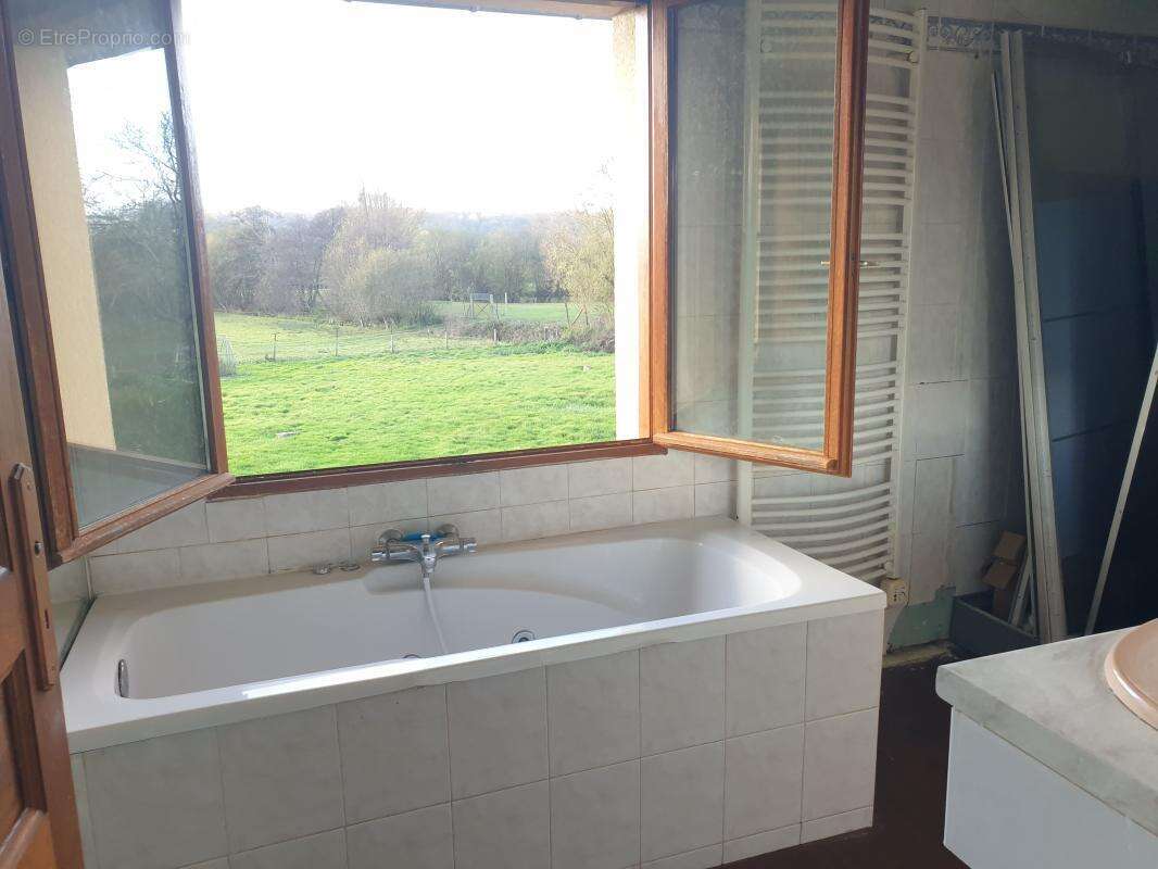 Maison à MONTFORT-SUR-RISLE