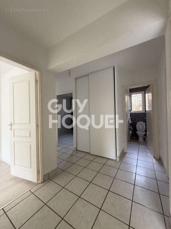 Appartement Echalas 4 pièce(s) 94 m2 - photo 3
