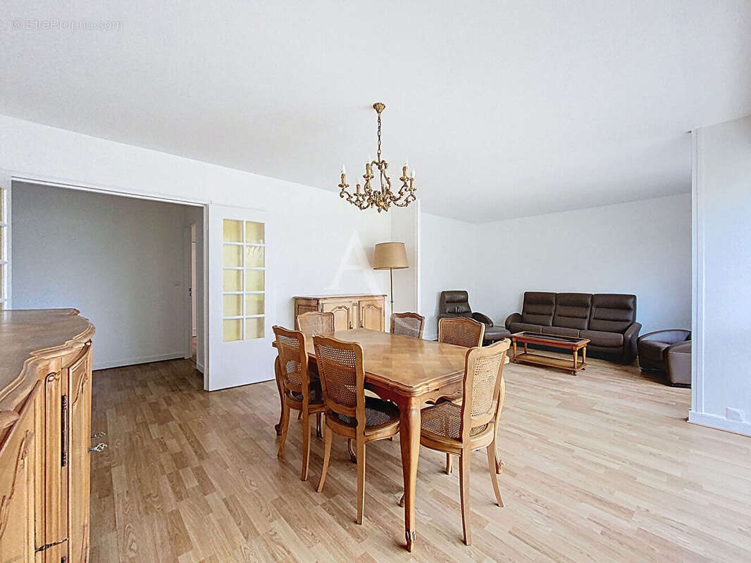 Appartement à CHAMBOURCY