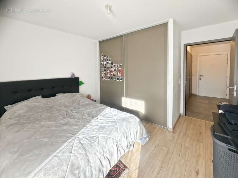 Appartement à POISY