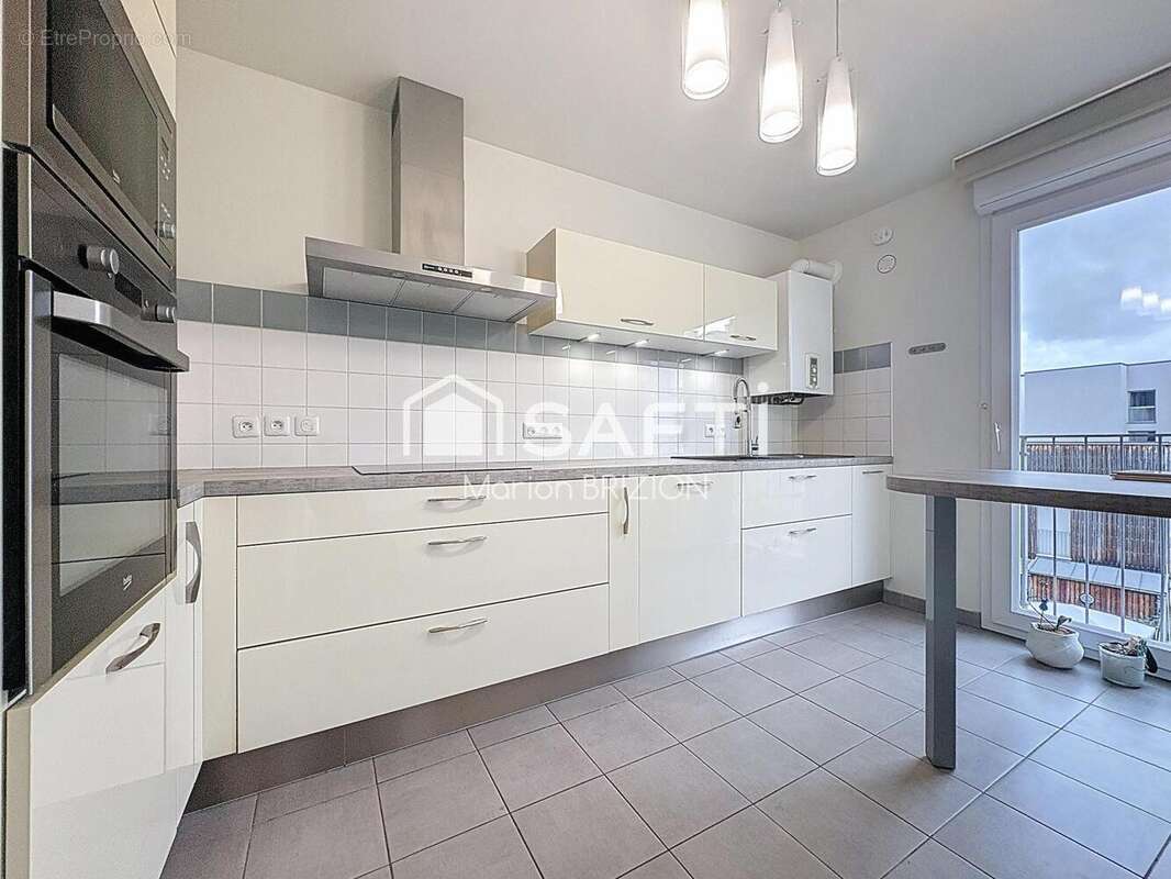 Photo 3 - Appartement à REIMS