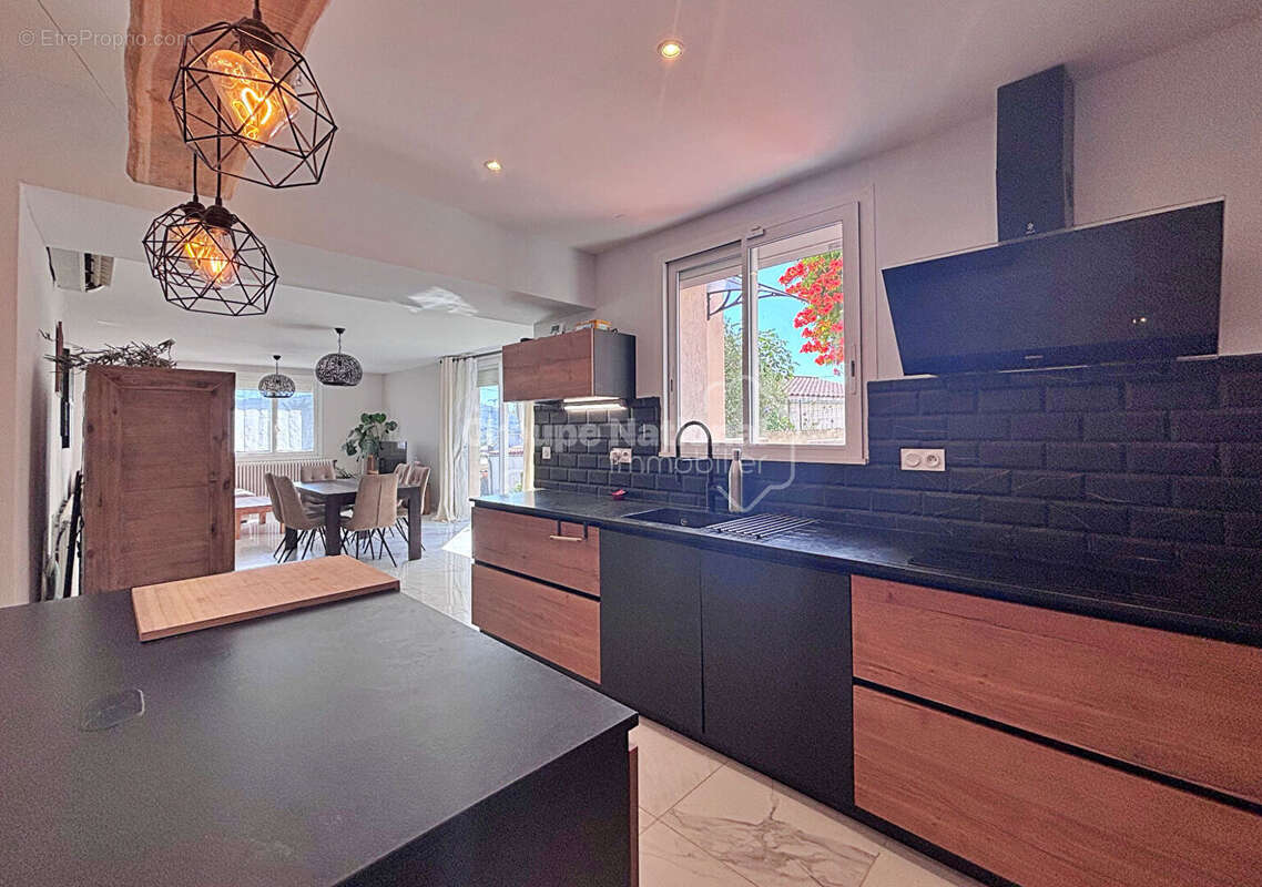Maison de plain-pied entièrement rénovée Les Pennes-Mirabeau - photo 2