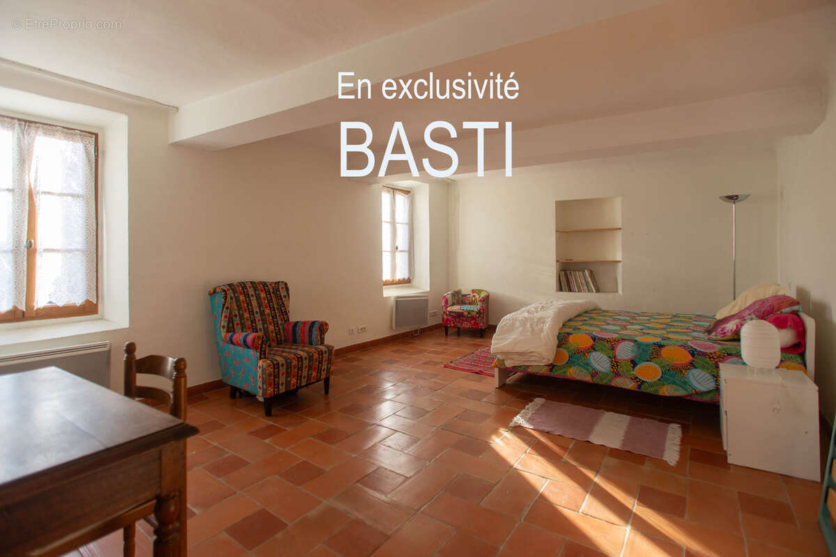 Maison à DRAGUIGNAN