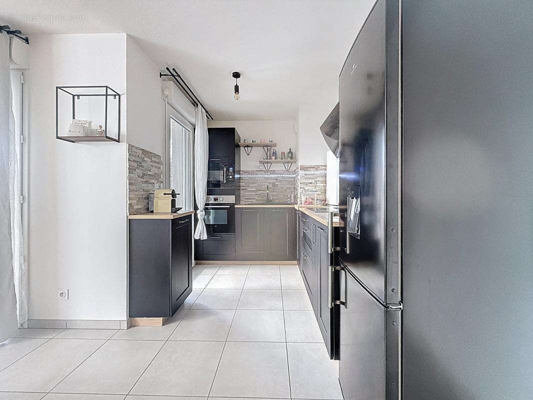 Appartement à VENISSIEUX