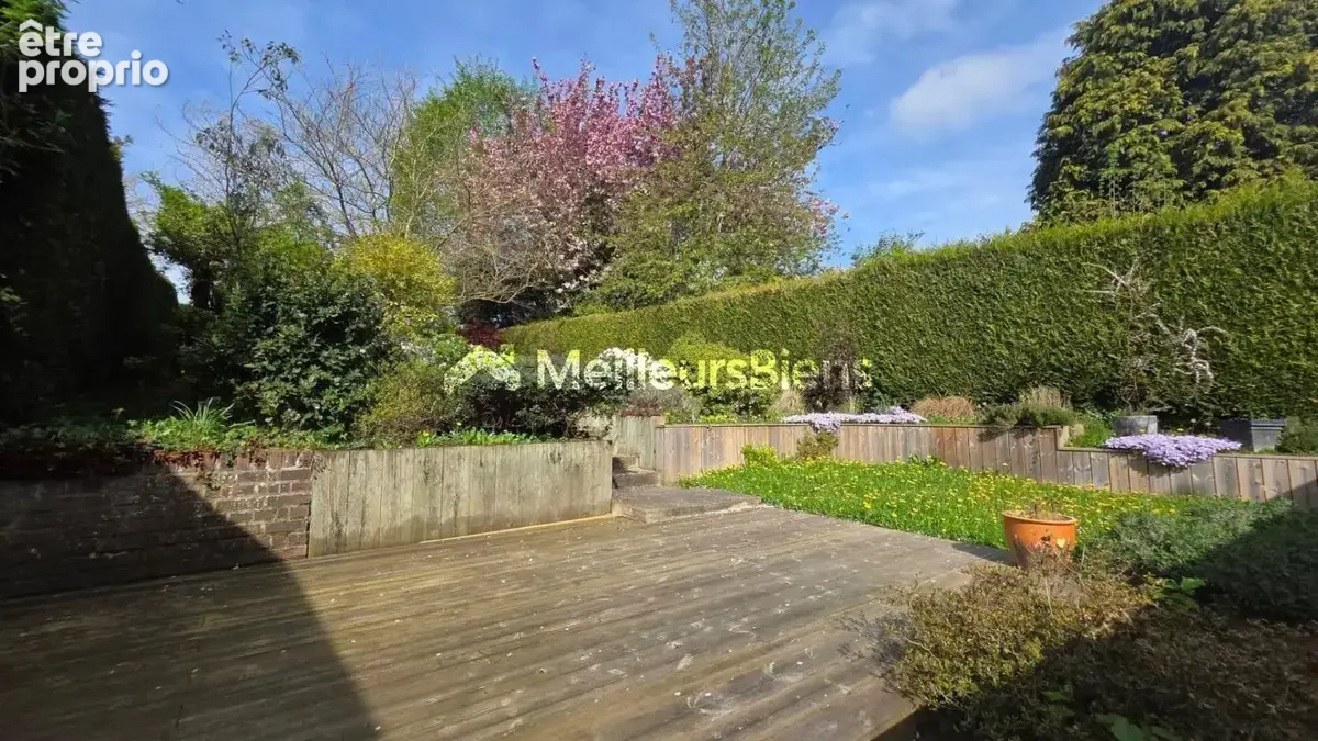 Maison 140 m² à Sebourg, jardin 579 m², 3 chambres et garage - photo 3