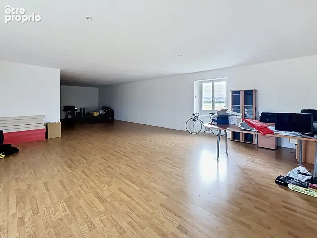 Maison La Cote Saint Andre 6 pièce(s) de 246 m² - photo 8