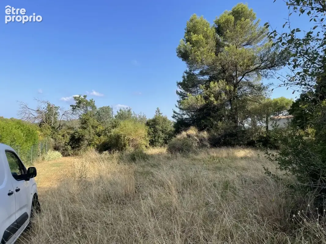 Photo Terrain à Orgon au prix de 180 000€