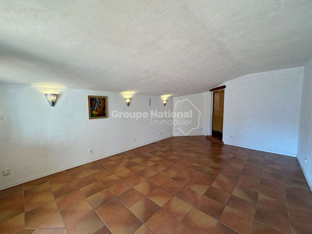 Maison à CAVILLARGUES