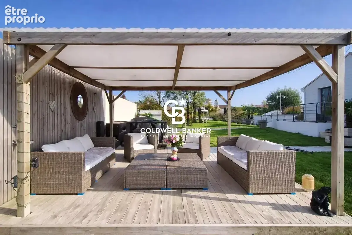 Villa tout confort entièrement rénovée avec piscine et SPA - photo 3