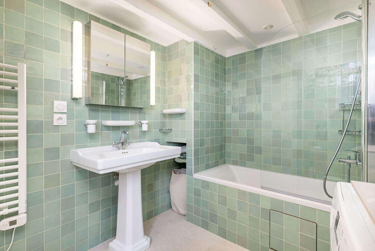 Appartement à LYON-1E