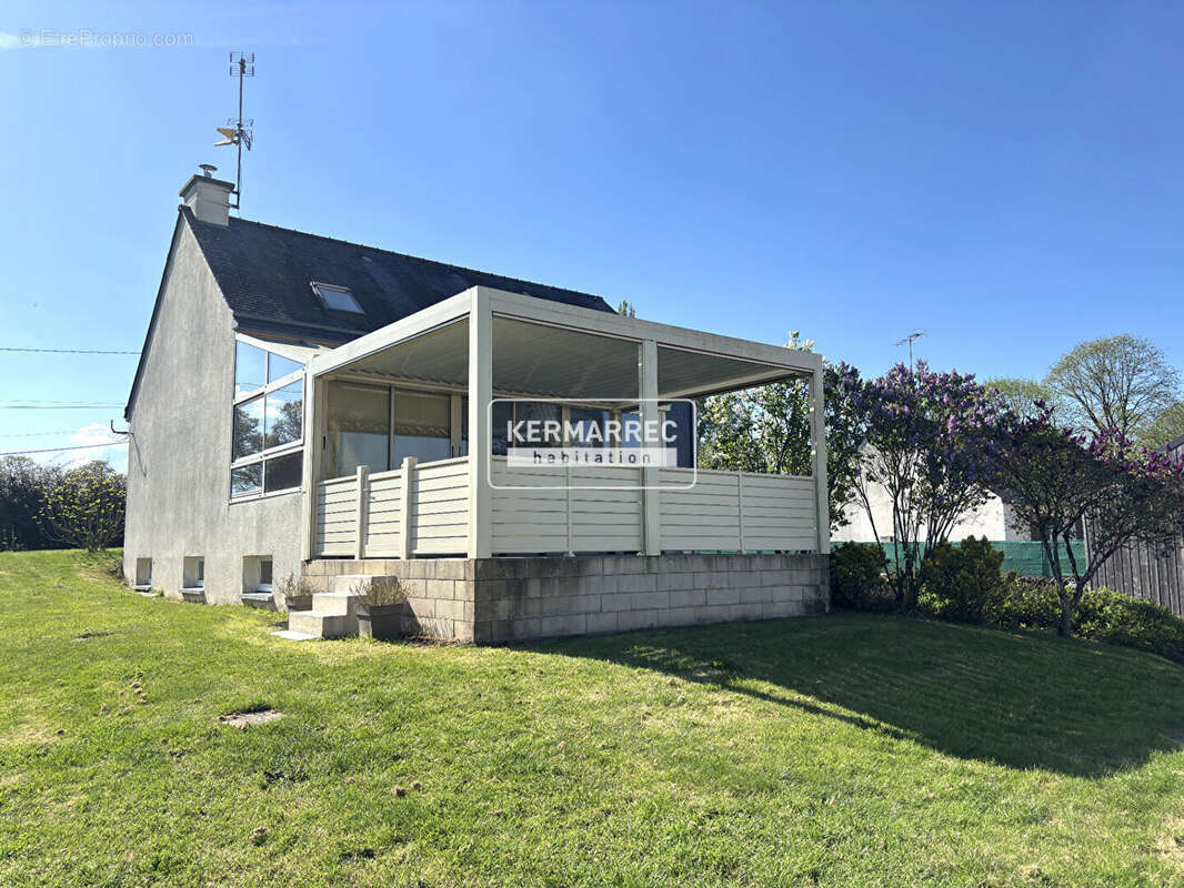 Maison à VAL-D'IZE