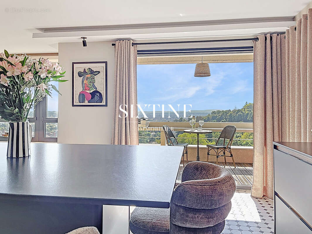Appartement à CALUIRE-ET-CUIRE