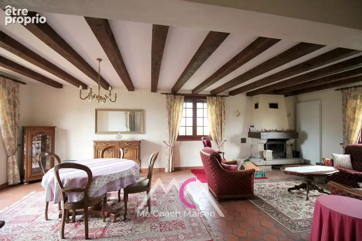 PLESSE centre, belle maison néo bretonne sur sous-sol - photo 6