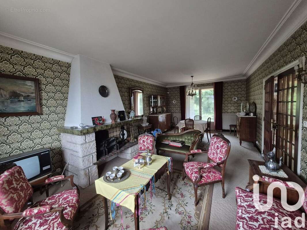 Photo 6 - Maison à MONTLUCON