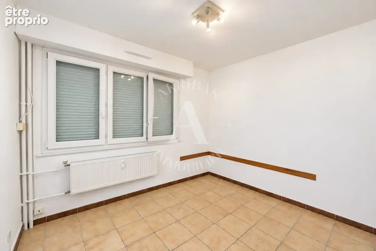 Appartement 3 pièces 69 m² à vendre à Ferney-Voltaire (01210) - photo 7