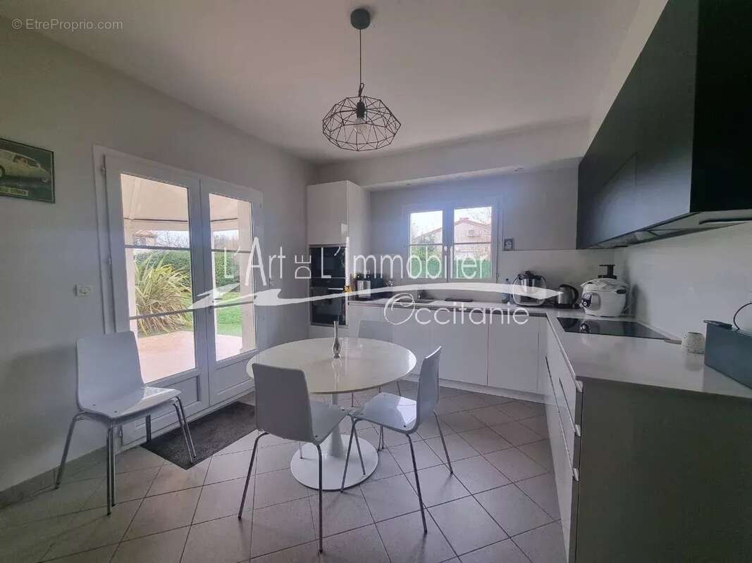 Maison à FENOUILLET