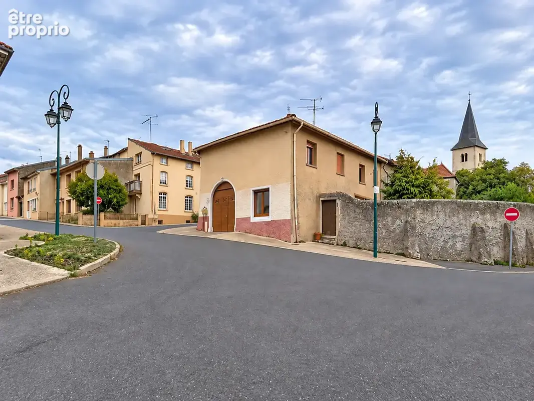 À moins de 20 minutes de nancy, une maison pleine de possibilités  ! - photo 2