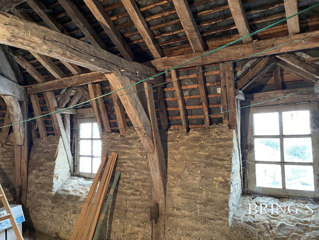 Maison à FRESNAY-SUR-SARTHE