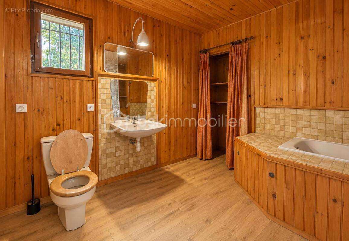 Maison de caractère à rénover – 4 800 m² de terrain – Un cadre naturel exceptionnel à Ventabren - photo 15