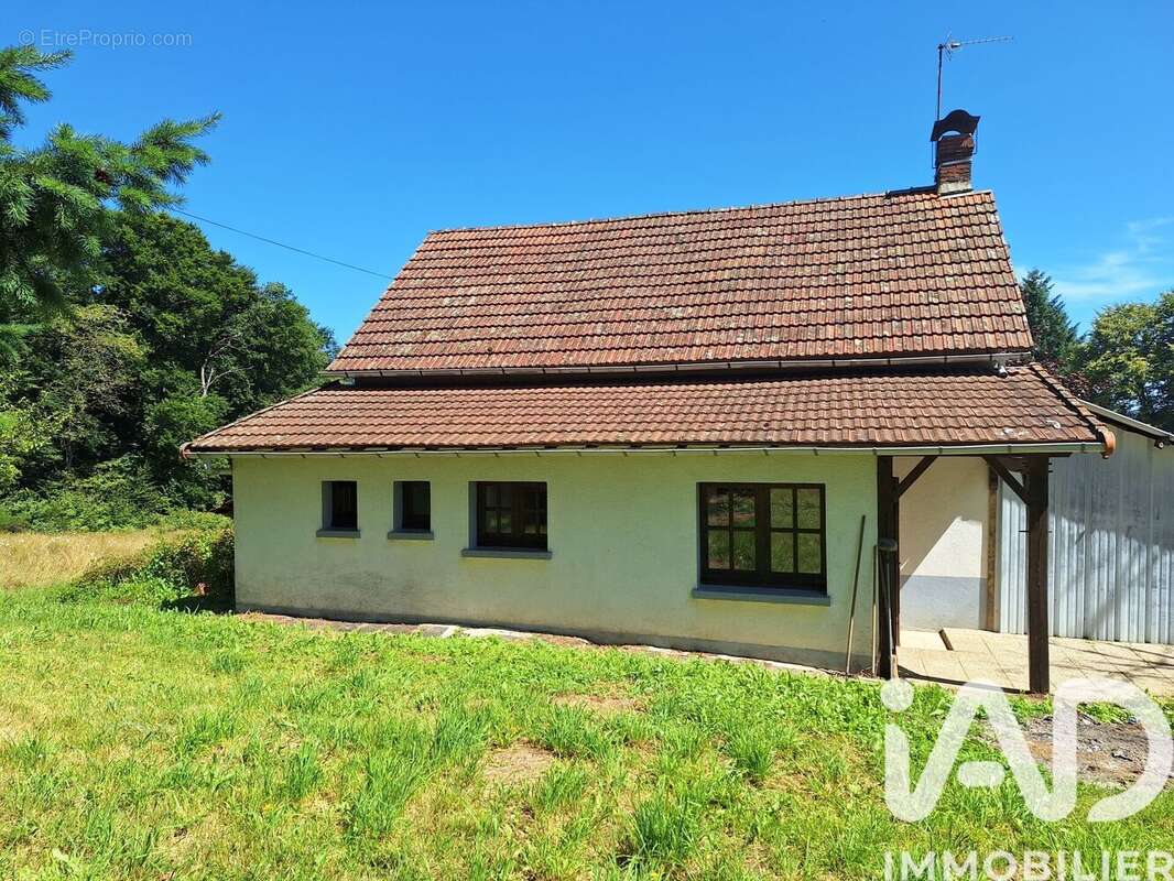 Photo 2 - Maison à FREIX-ANGLARDS