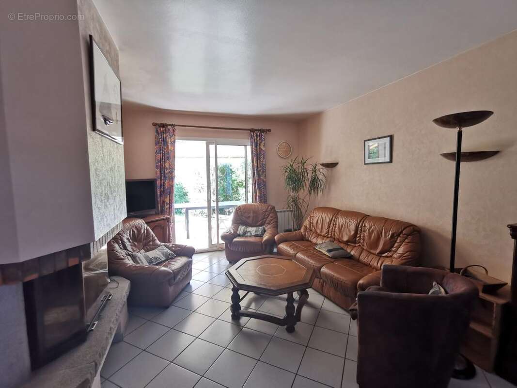 Maison 129 m² à Minihy-Treguier  - photo 7