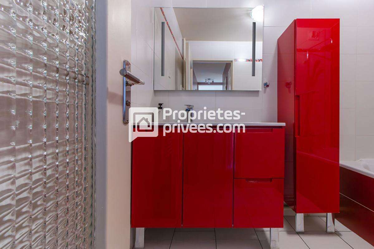 Appartement à LE BOURGET