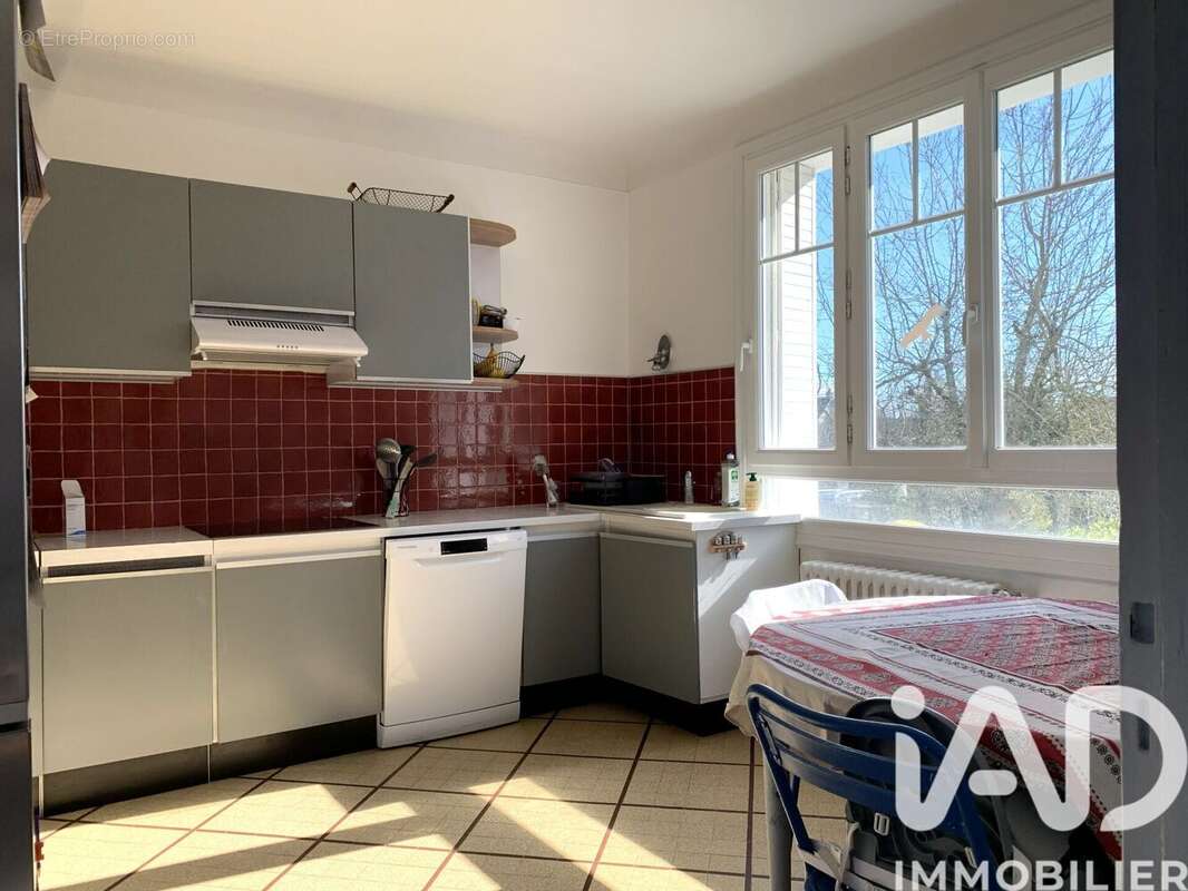 Photo 4 - Maison à CELLETTES