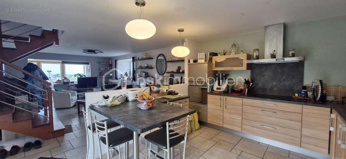 Maison à PLOUGASNOU