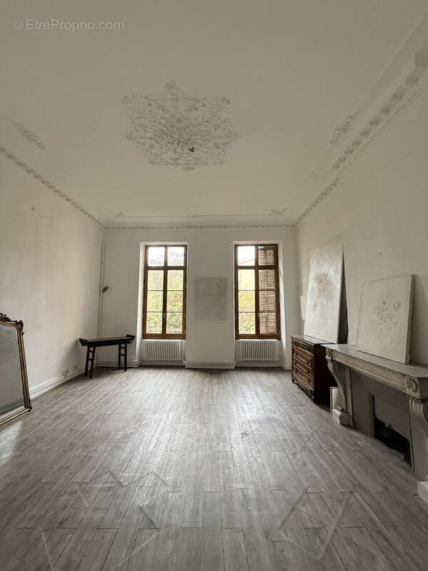 Appartement à MARSEILLE-6E