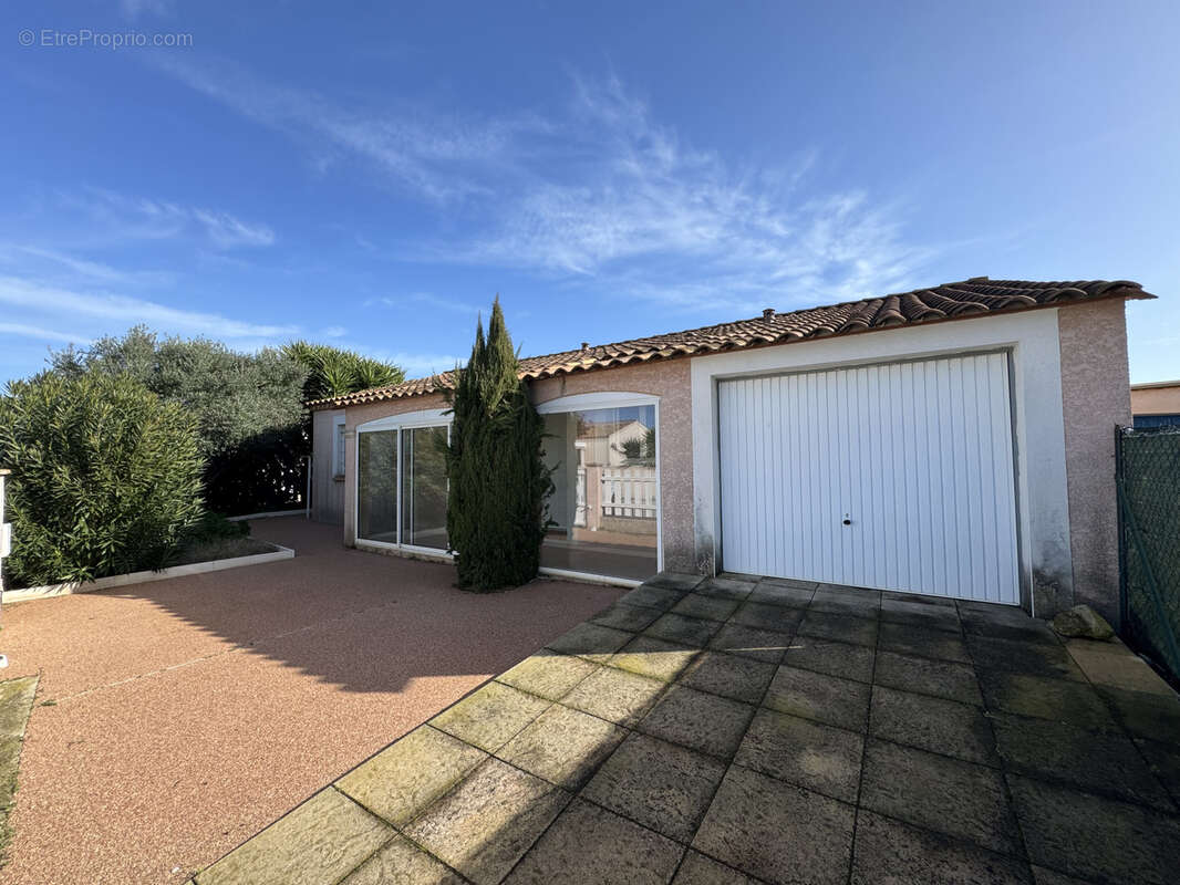 Maison à COURSAN